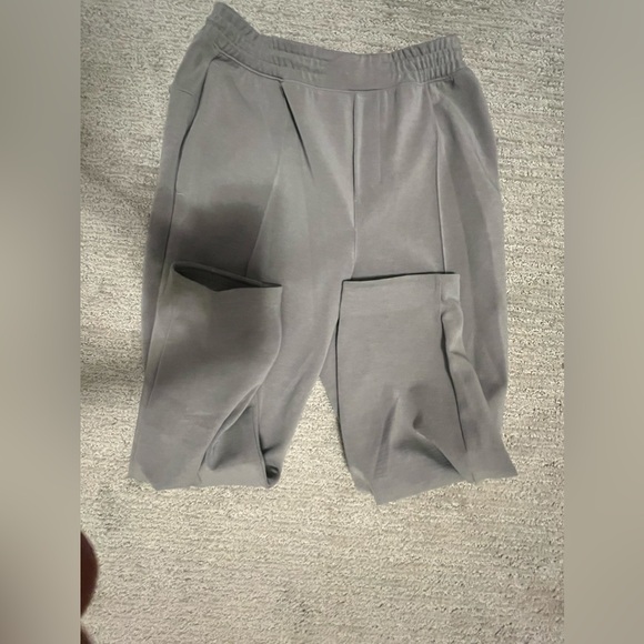 LuluLemon Size L Pants - Picture 5 of 6